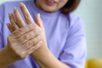Causes of Numbness in the Fingers