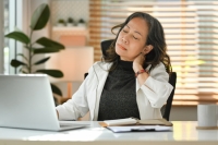 Chiropractic Care for Work-Related Neck Pain